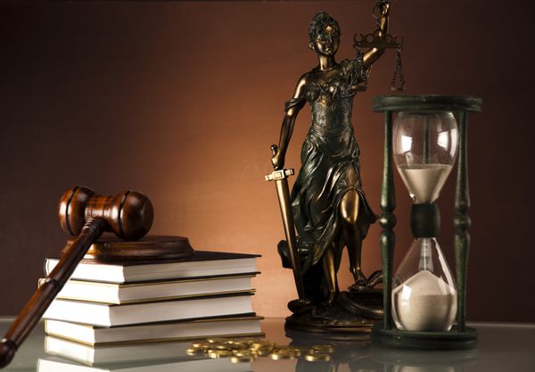 تنظیم و تدوین اسناد حقوقی