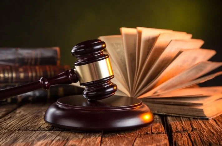 بررسی وظایف یک وکیل
